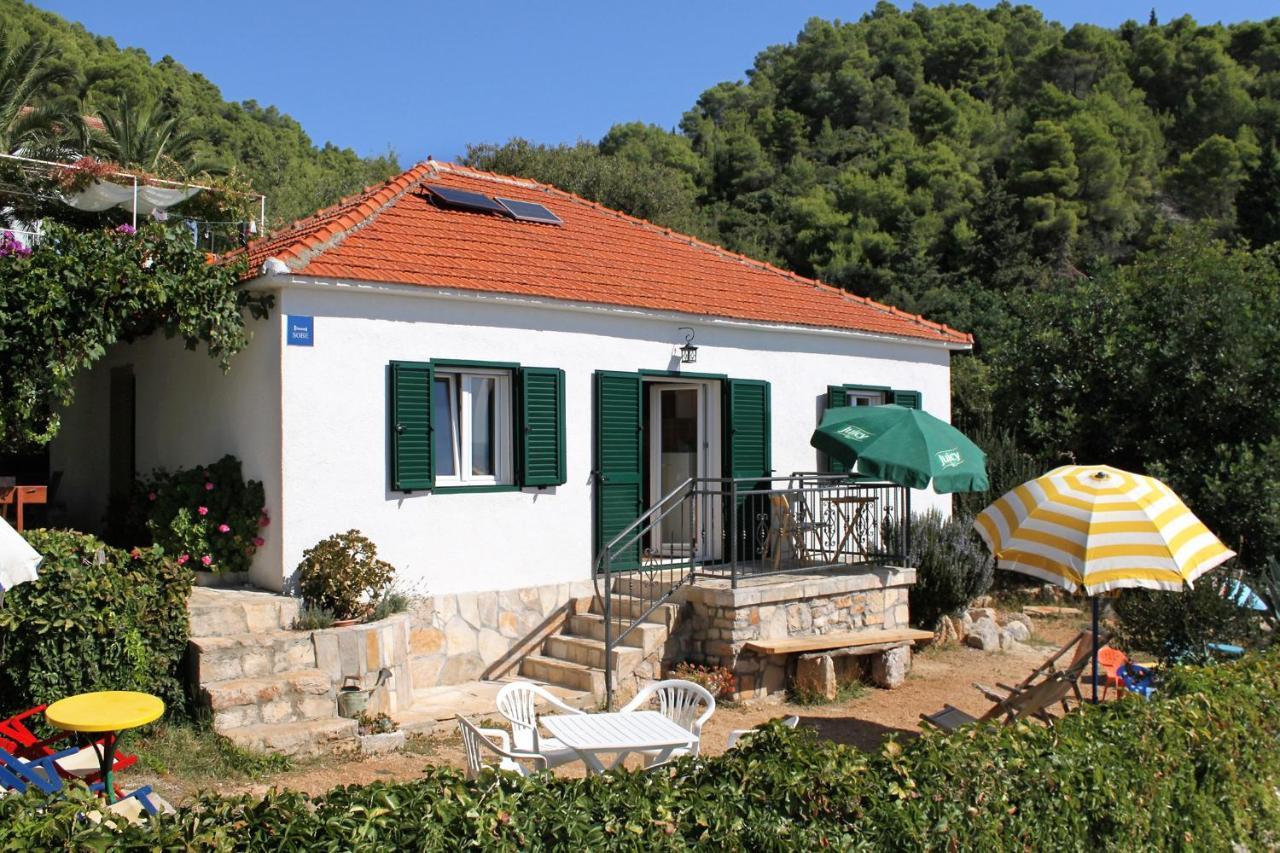 Seaside House For Families With Children Cove Tvrdni Dolac, Hvar - 2057 Gdinj Buitenkant foto