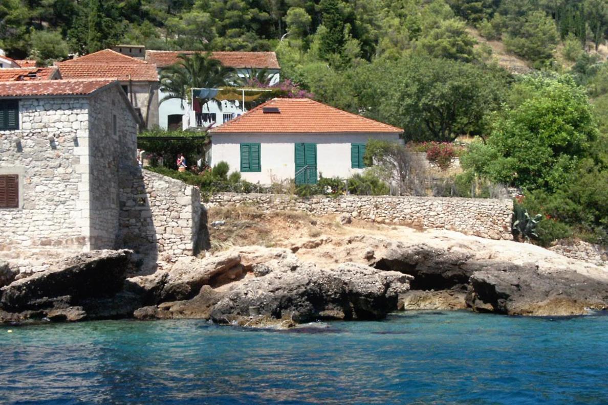 Seaside House For Families With Children Cove Tvrdni Dolac, Hvar - 2057 Gdinj Buitenkant foto
